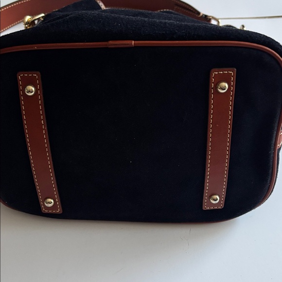 Dooney & Bourke Shoulder Bag - Picture 5 of 14